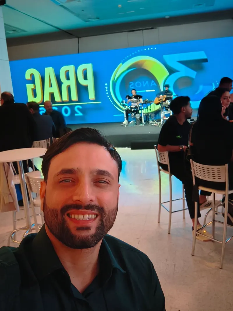 Integrante da Imuniprex na Expoprag 2026, em São Paulo